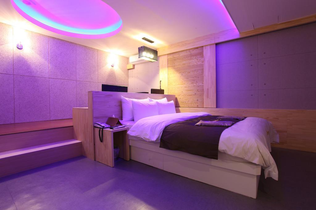 Hotel Pharaoh Seoul Exterior photo