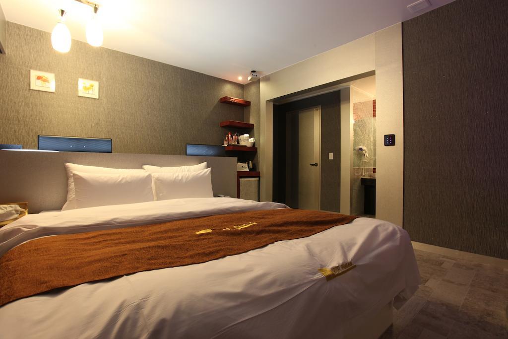 Hotel Pharaoh Seoul Exterior photo